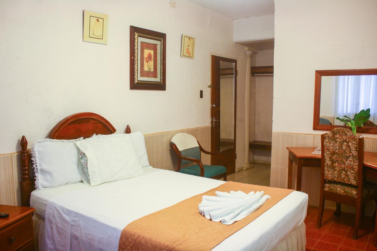 Hotel Maya Corozal Zewnętrze zdjęcie