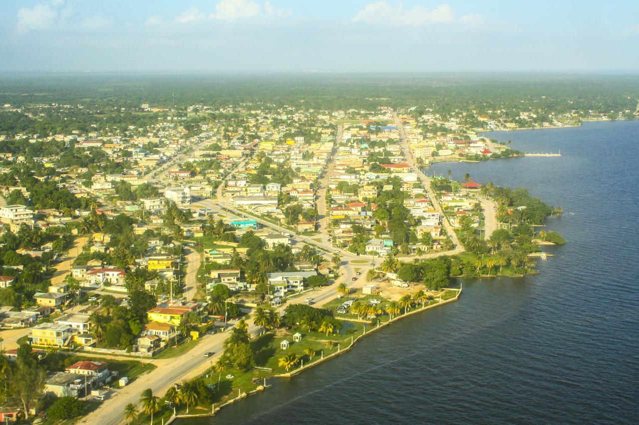 Hotel Maya Corozal Zewnętrze zdjęcie